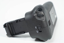 Canon BG E11-3.jpg