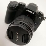 LUMIX G81u12-60mm-vorn.jpg