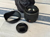 Panasonic Leica DG Summilux 25 mm 02.jpg