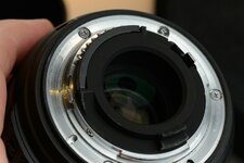 Nikon-85-4.jpg