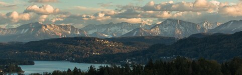 Karawanken mit Wörthersee.jpg