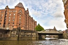 hamburg-speicherstadt-hdr-8ed20dfc-f77a-4dde-98ed-24a74c081f53.jpg