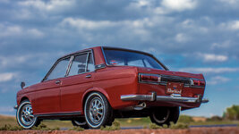 Datsun-510BB-Sky3-1200.jpg